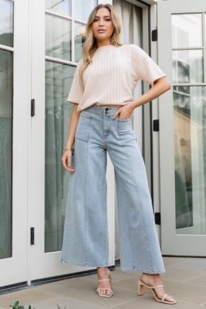 Mid Rise Wide Leg Jeans | Light Wash